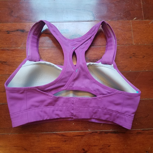 Brooks Moving Comfort "Juno" Sports Bra - Picture 3 of 6